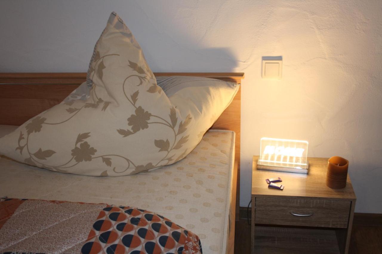 Chiaras Ferienwohnung Heusweiler ภายนอก รูปภาพ